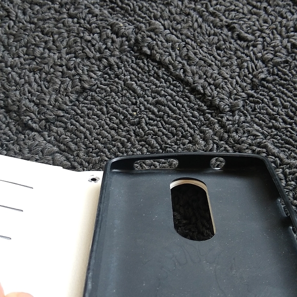 Beautiful phone case - Picture 9 of 12